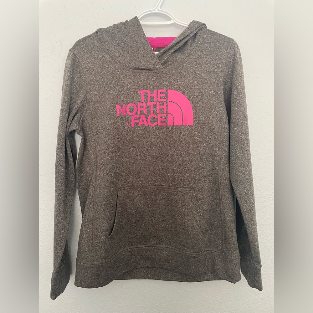 The North Face Women’s hoodie sz Medium nwot